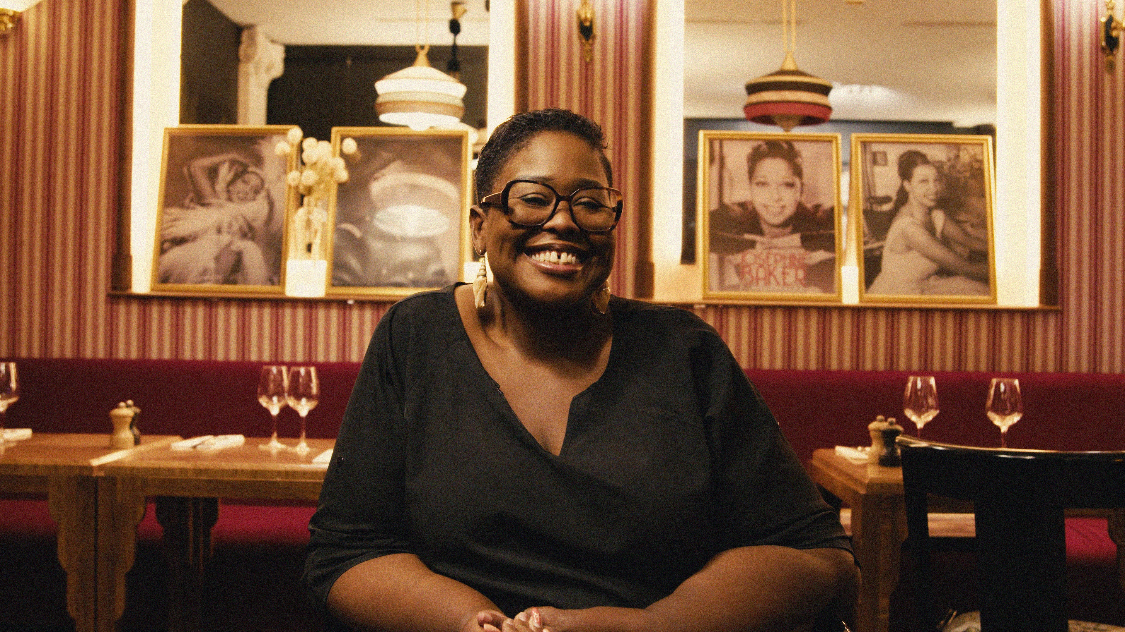 Carica il video: Elisabeth - Perte de Poids